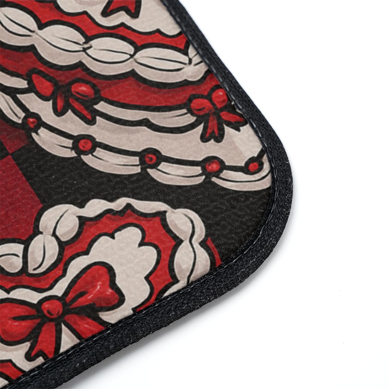 Heart Cake Car Floor Mat 1 PC, Valentine's Day Decor, Cute Car Accessory, Gift for Her, Decorative Vehicle Mat, Y2K Checkered Car Decor